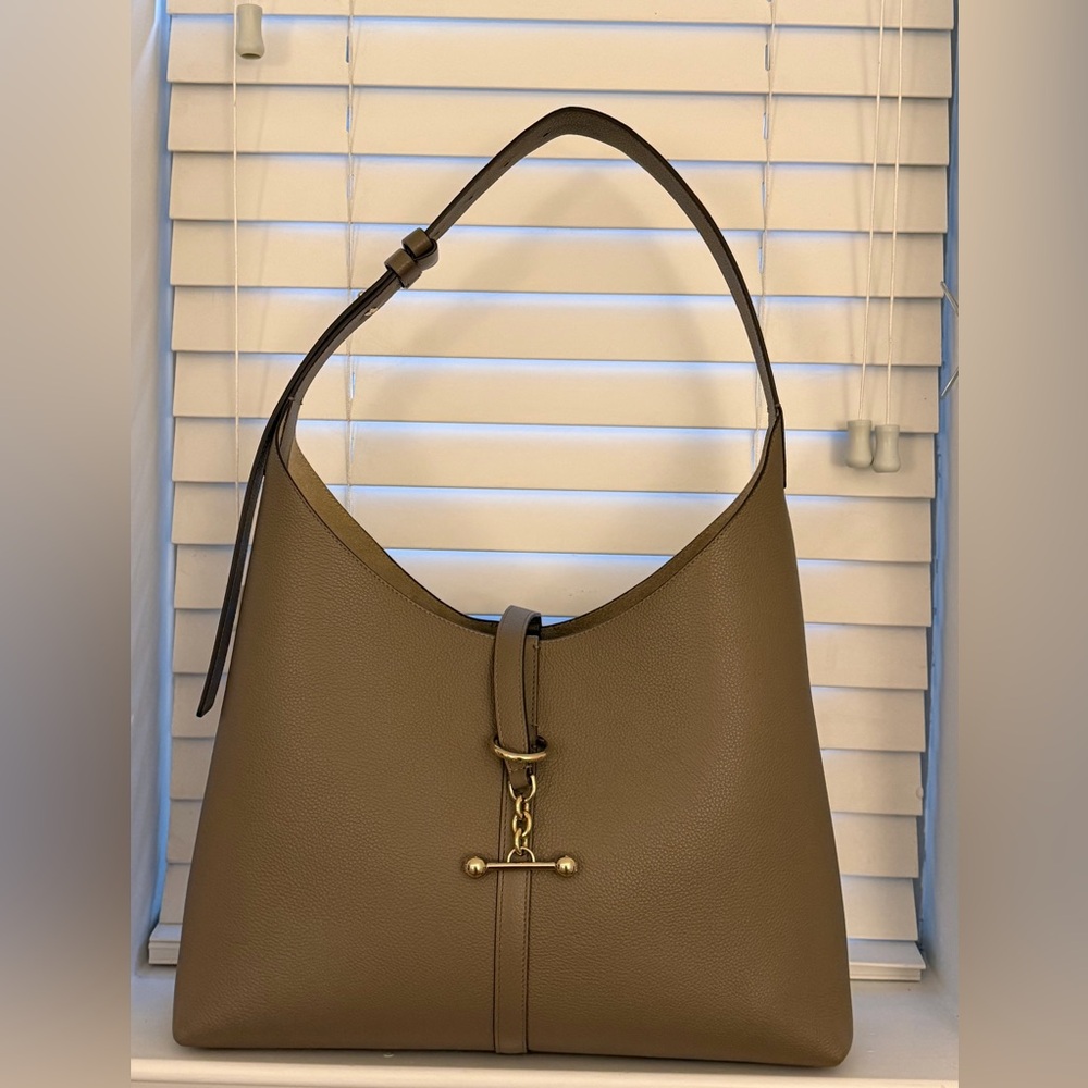 USED ONCE Strathberry Hobo Kite Bsg
